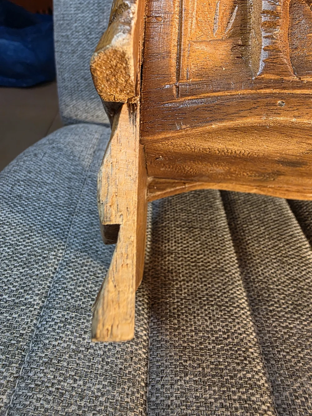Hand-Carved Wooden Magazine Rack - Warm Honey Tone